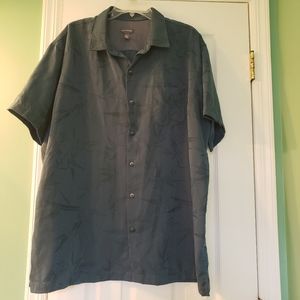 Mens xxl button down shirt van heusen